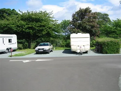 edinburgh-caravan-club-site-edinburgh-e9ikz