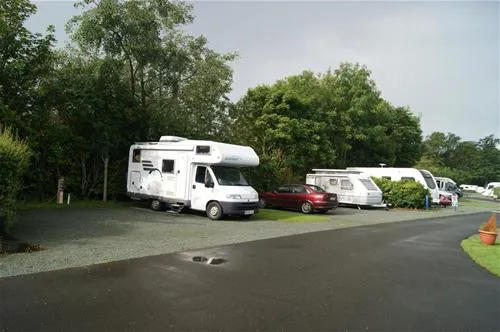 edinburgh-caravan-club-site-edinburgh-vwclx
