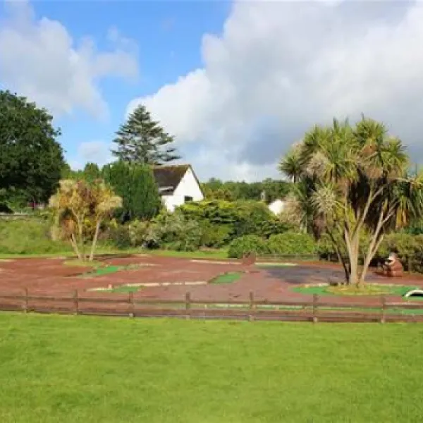 carlyon-bay-caravan-camping-park-st-austell-w5gtd