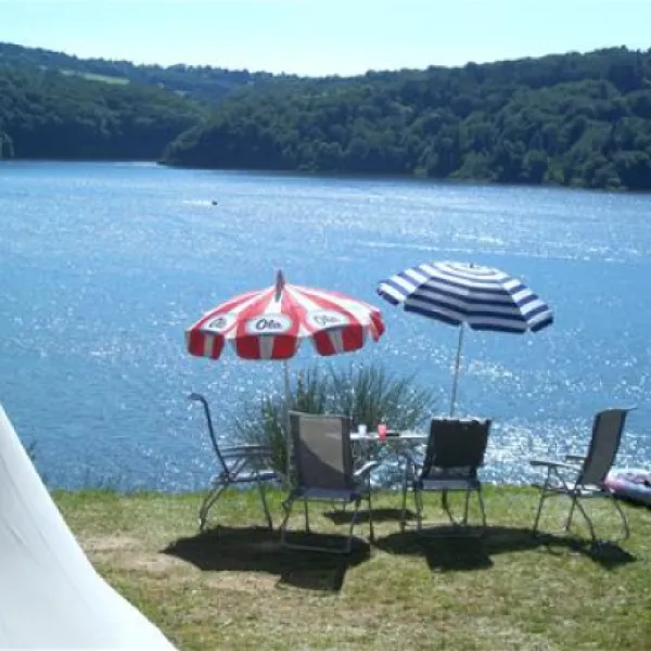 camping-le-lac-de-la-siauve-lanobre-0mss3