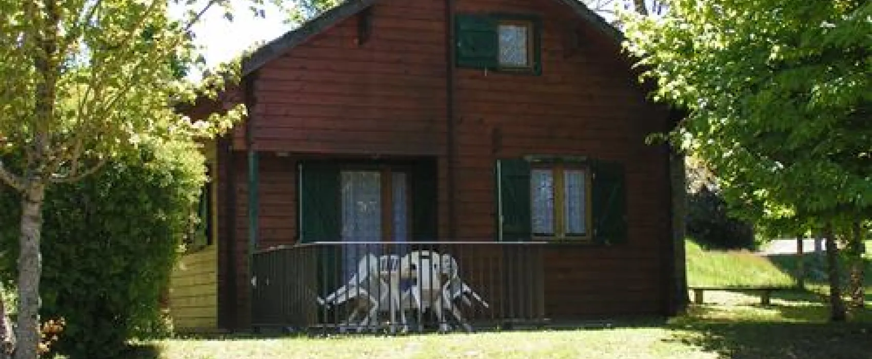 camping le lac de la siauve***