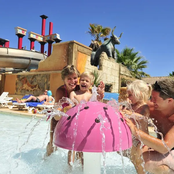 camping-mer-et-soleil-saint-georges-py2jp