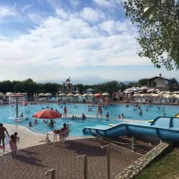 campeggio-spiaggia-doro-lazise-sul-garda-sgjkq