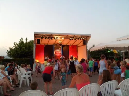 campeggio-spiaggia-doro-lazise-sul-garda-sloh8