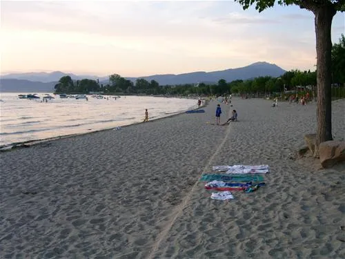 campeggio-spiaggia-doro-lazise-sul-garda-vbdkv