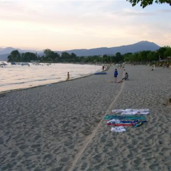 campeggio-spiaggia-doro-lazise-sul-garda-vbdkv