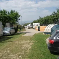 campeggio-spiaggia-doro-lazise-sul-garda-xscno