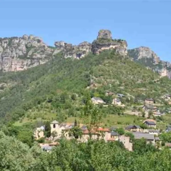 camping-les-peupliers-le-rozier-le-r-koyat