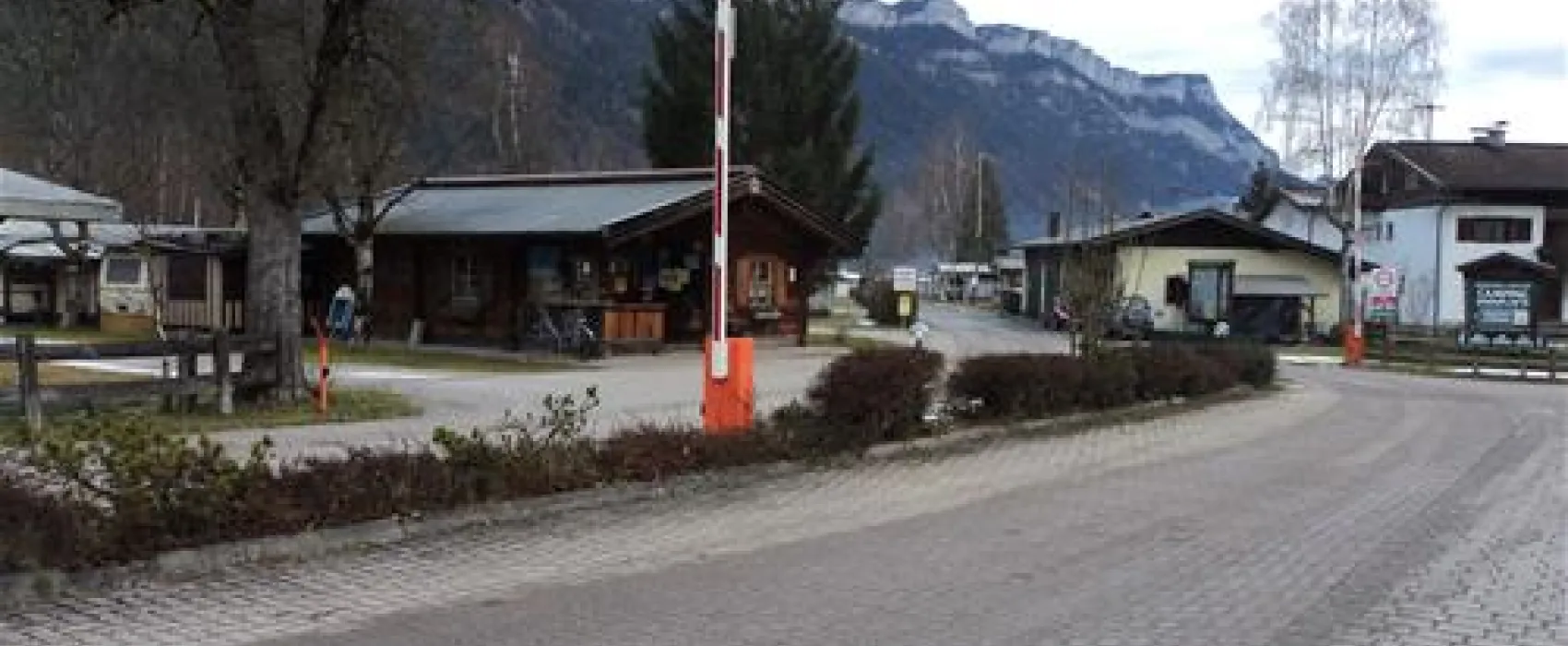 Camping Steinplatte
