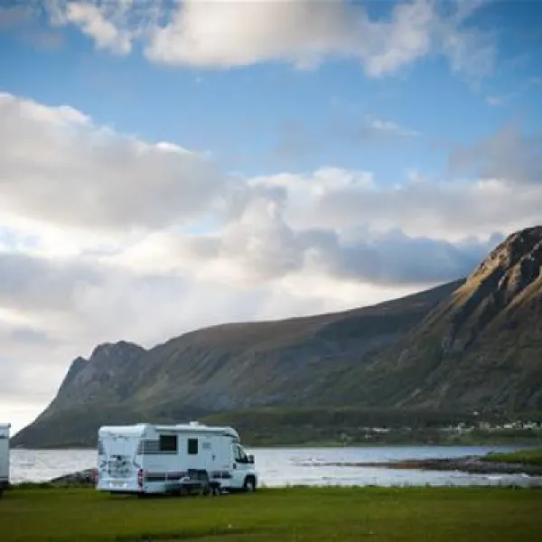 rystad-lofoten-camping-kleppstad-tkdpq