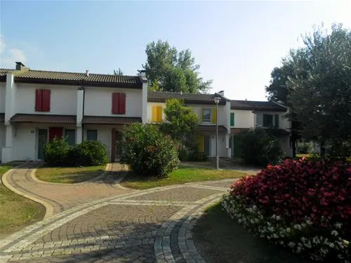centro-vacanze-pradelle-torri-caorle-hyrs0