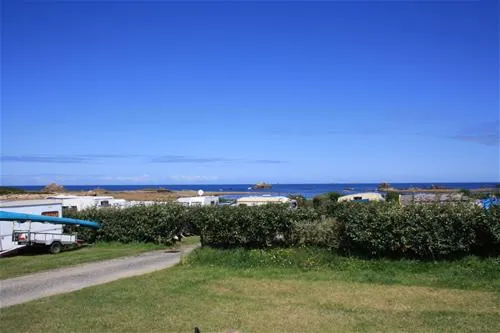 camping-municipal-de-la-mer-plougasnou-dxere