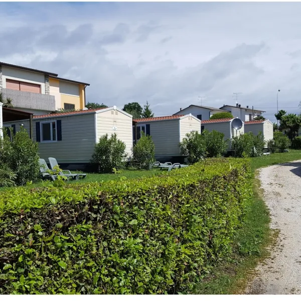 campeggio-fontanelle-moniga-del-garda-jxhj2