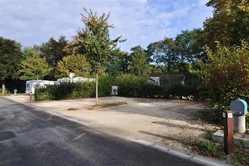 camping-municipal-de-bourges-bourges-z28jk