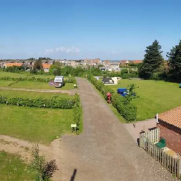 deepdale-camping-burnham-deepdale-qlom4