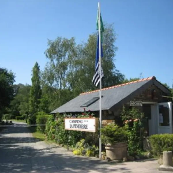 Camping La Pindiere  