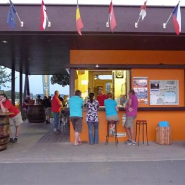 camping-au-an-der-donau-au-an-der-donau-n8cql