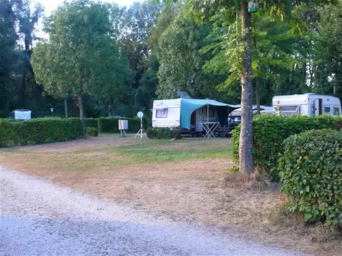 camping-au-an-der-donau-au-an-der-donau-xfvqs