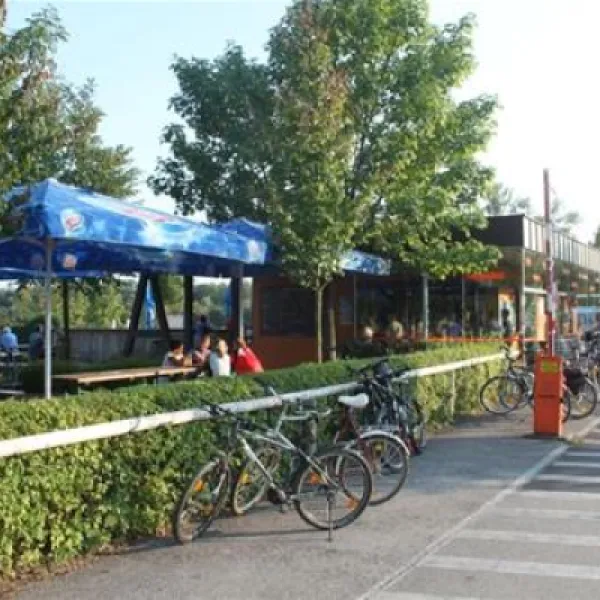 camping-au-an-der-donau-au-an-der-donau-xm7yy