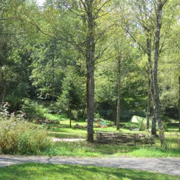 camping--du-mettey-vagney-2nvo3