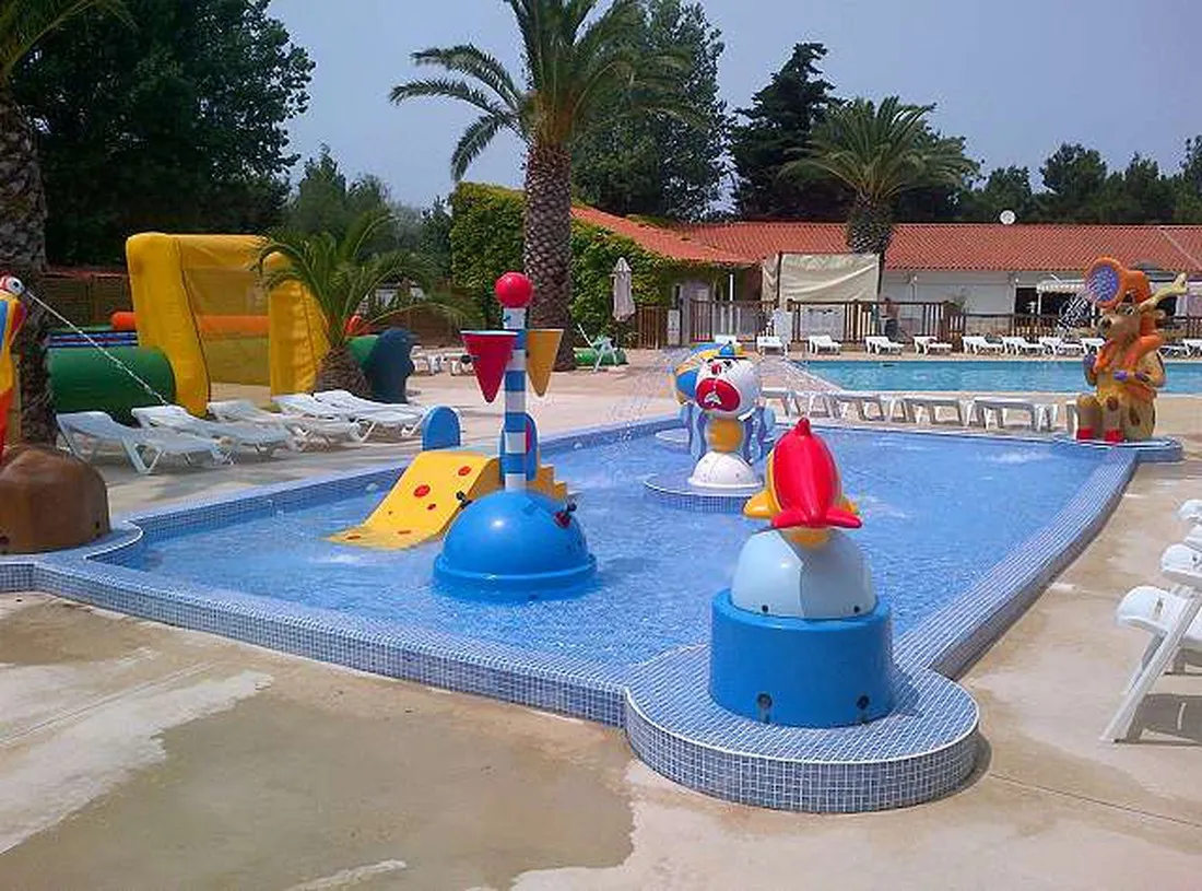 club-california-le-barcares-port-barcares-g5b1x