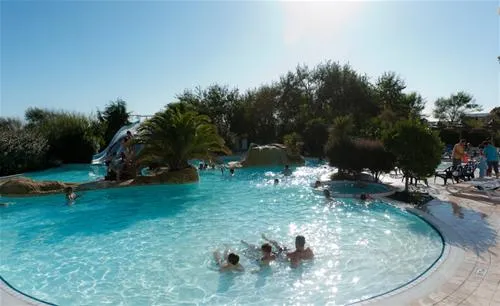camping-des-iles-pnestin-baarp