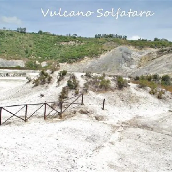 campeggio-vulcano-solfatara-pozzuoli-gkaoa