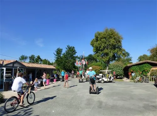 camping-les-ourmes-f-hourtin-lac-fyobo