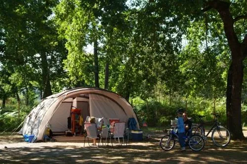 camping-les-ourmes-f-hourtin-lac-v4eab