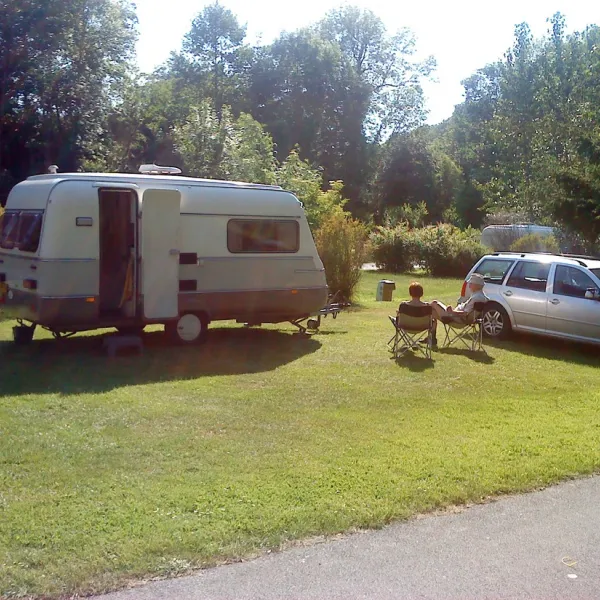 camping-le-traspy-thury-harcourt-yv1bc