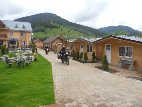 camping-demelza-cioconesti-botos-5ps6o