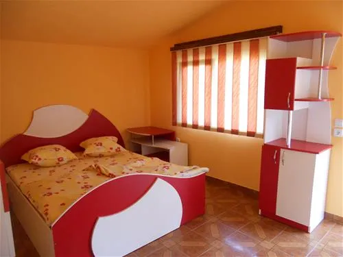camping-demelza-cioconesti-botos-9mw5v