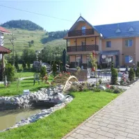 camping-demelza-cioconesti-botos-w4npp
