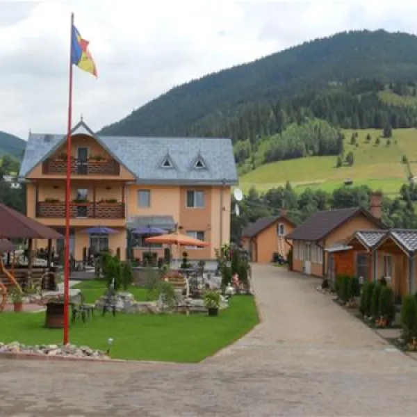 camping-demelza-cioconesti-botos-xi7pu