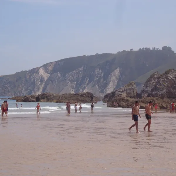 camping-las-hortensias-colombresribadedeva-xsmsz