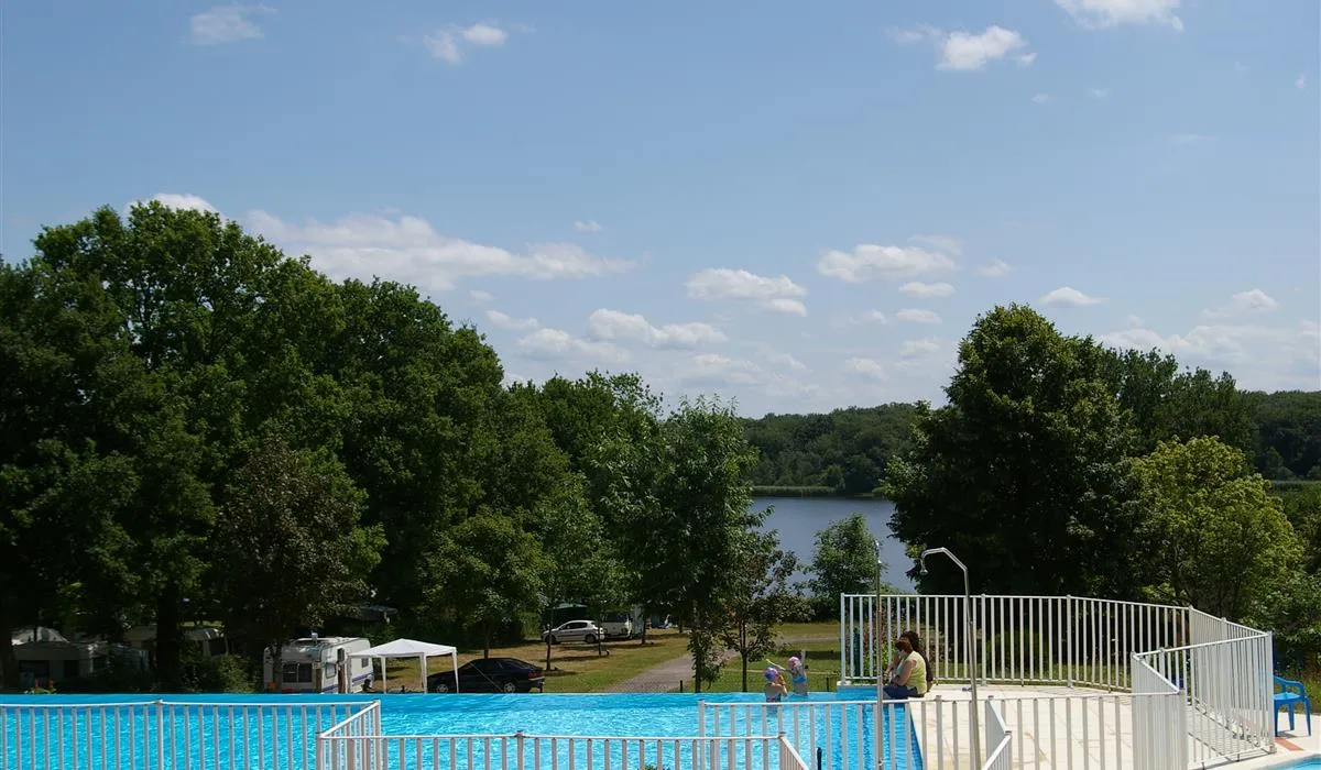 camping-du-syndicat-mixte-champ-fosse-st-bonnet-troncais-cxgnh