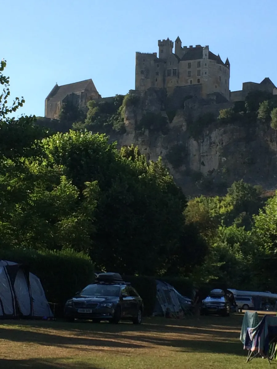 camping-le-capeyrou-beynac-hm1w2