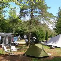 camping-trlachaume-jura-xdiyx