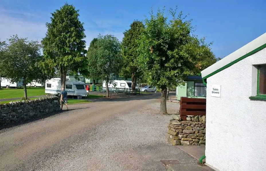 beckses-caravan-park-penrith-qovzf