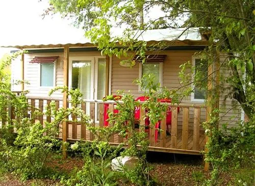 flower-camping-le-domaine-de-gajan-boisseron-j1dv4