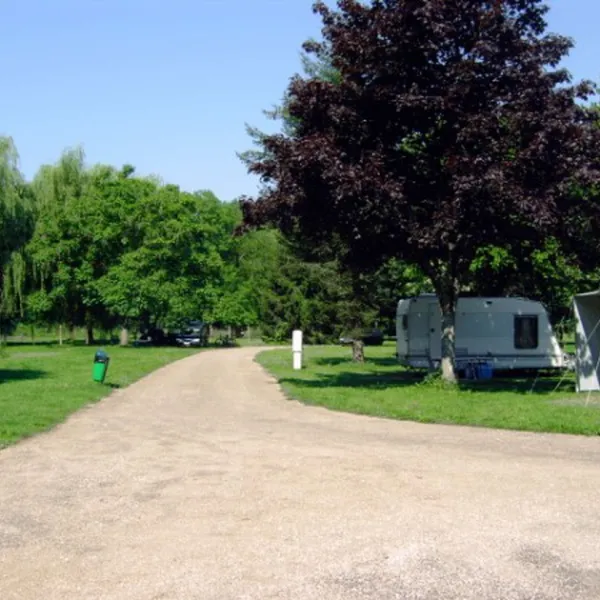 camping-municipal-de-la-cascade-tonnerre-6ppaj