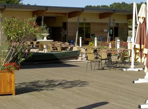 camping-kawan-lac-de-la-liez-langres-5wp1e