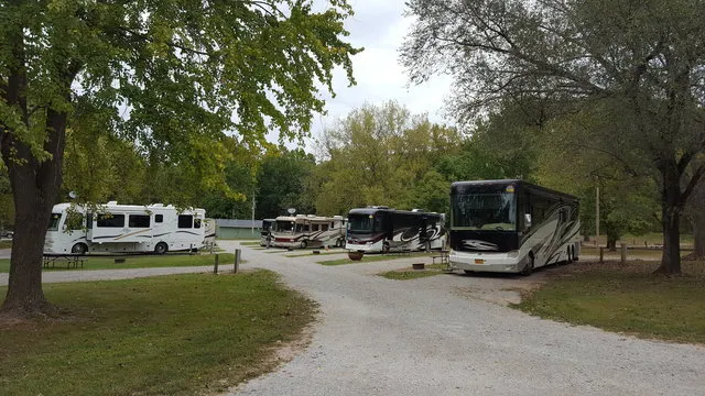 mark-twain-cave-campground-hannibal-kx2sl