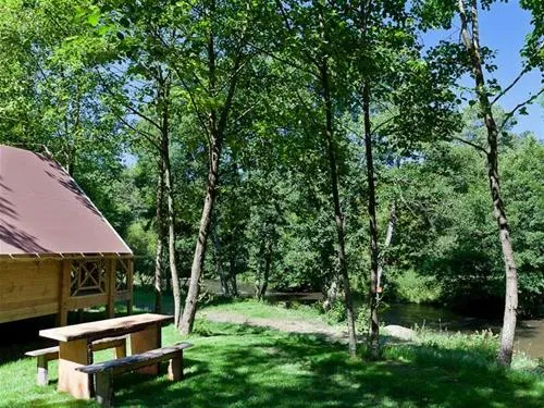 les-cabanes-de-rensiwez-houffalize-h0agi
