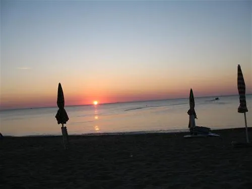 campeggiovillaggio-pineta-di-sibari-sibari-vreuv