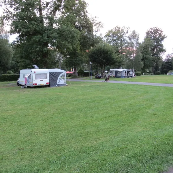 camping-im-eichenwald-mittelhof-aioug