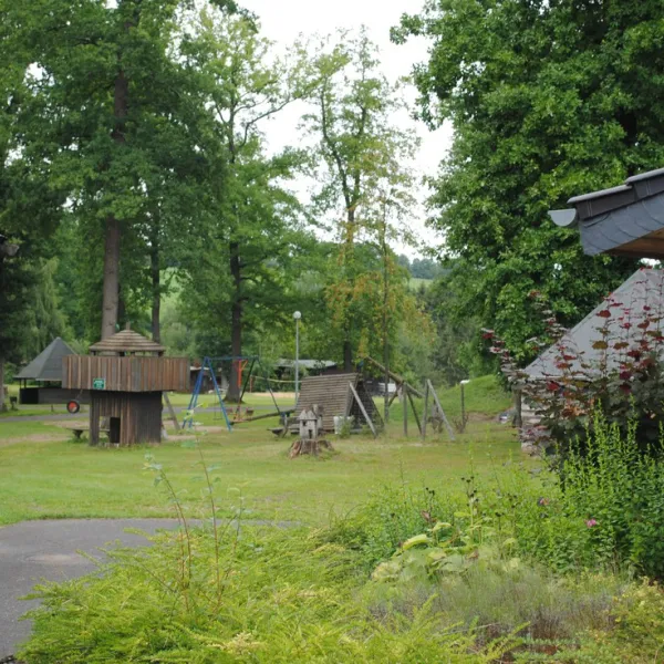 camping-im-eichenwald-mittelhof-lwd8c