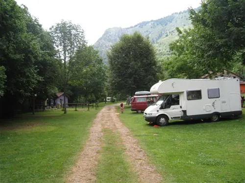 camping-naranjo-de-bulnes-cabrales-ritoa