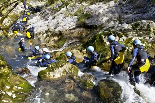 camping-naranjo-de-bulnes-cabrales-ybwjd