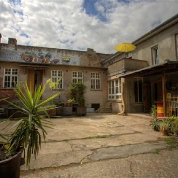 Sandino Camping Hostel Berlin